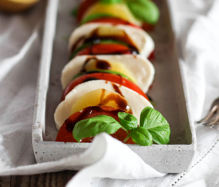 Kiwi Caprese