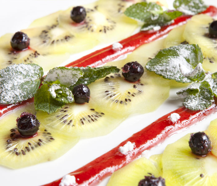 Carpaccio di Kiwi al profumo di fragole e menta
