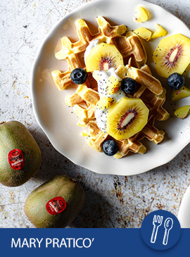 Waffle con yogurt e kiwi