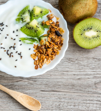 Crema “Budwig” al fresco di kiwi