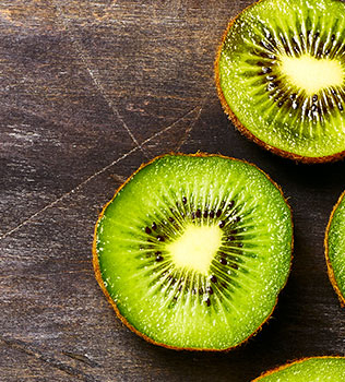Lo sapevi che? “Un kiwi al giorno… e il benessere splende tutt’intorno”