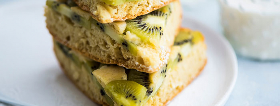 Torta di mele e kiwi