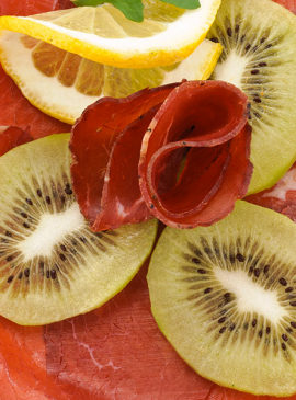Bresaola and kiwi rolls
