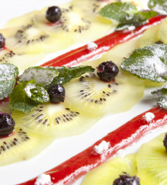 Carpaccio di Kiwi al profumo di fragole e menta