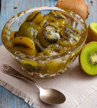 Composta fresca di kiwi all’erba cedrina e Robiola