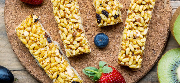 Barrette con frutta e granola