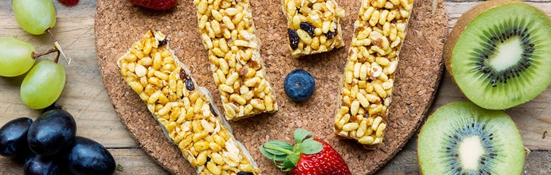 Barrette con frutta e granola