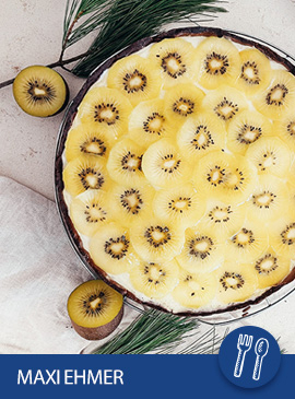 Kiwi-Tarte mit Sesam und Kokos-Panna Cotta