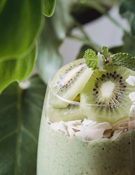 Green Smoothie: ricetta con kiwi verdi Jingold, avocado e banana