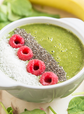 Green smoothie bowl