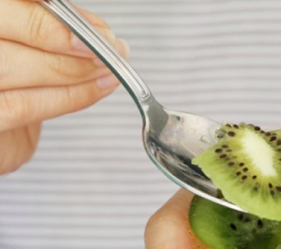 Kiwi mit schale essen?