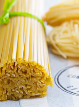 Linguine mit Carbonara- Kiwi-Soße