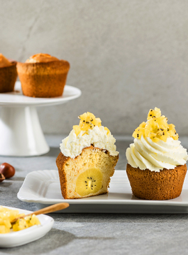 Hazelnut and kiwi vegan cupcakes