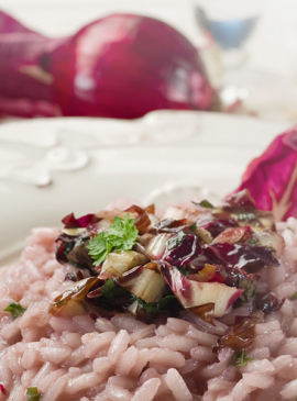 Risotto with radicchio and kiwi