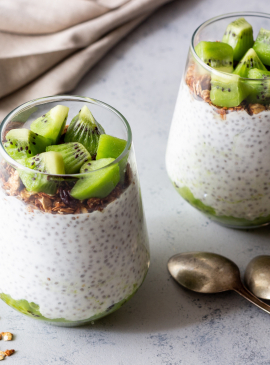 Chia Pudding with green kiwi Chia Pudding with green kiwi