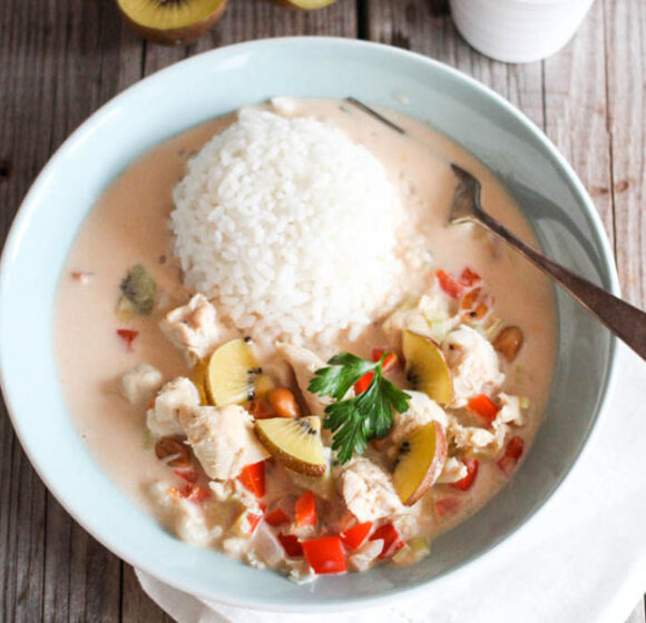 Pollo esotico con latte di cocco