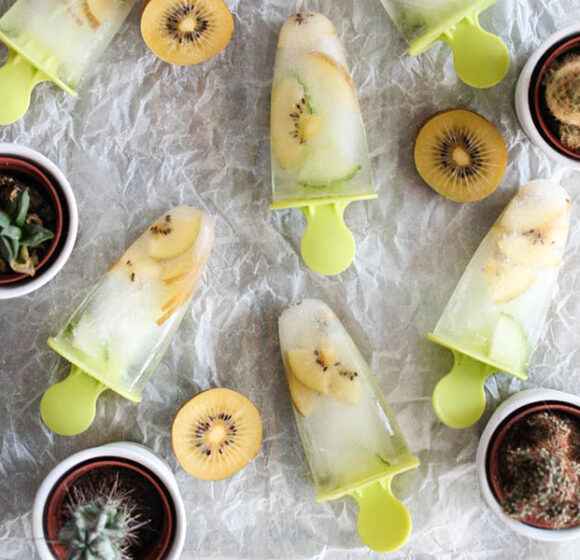 Ghiaccioli al gin tonic e kiwi
