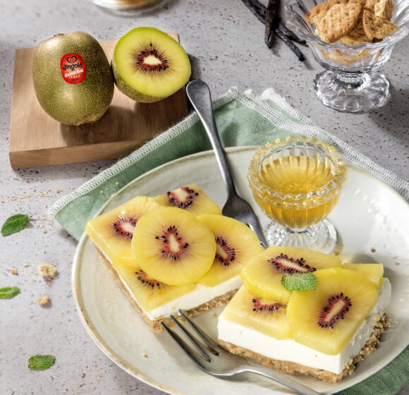 Red Kiwi Cheesecake: No-Bake Cheesecake Bars