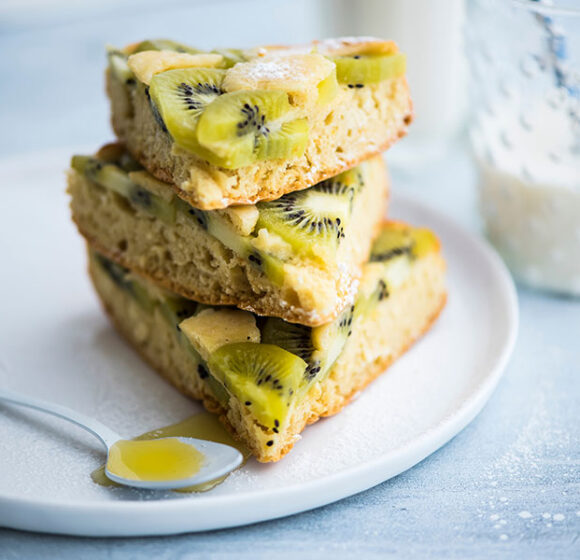 Tarta de manzana y kiwi