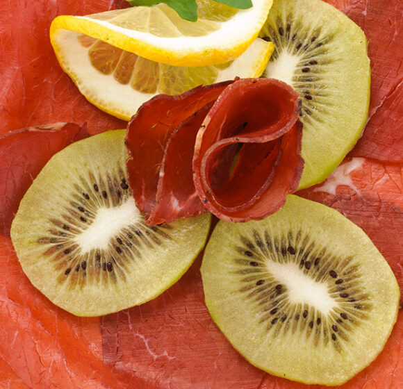 Involtini di bresaola e kiwi