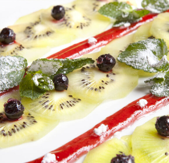 Carpaccio di Kiwi al profumo di fragole e menta